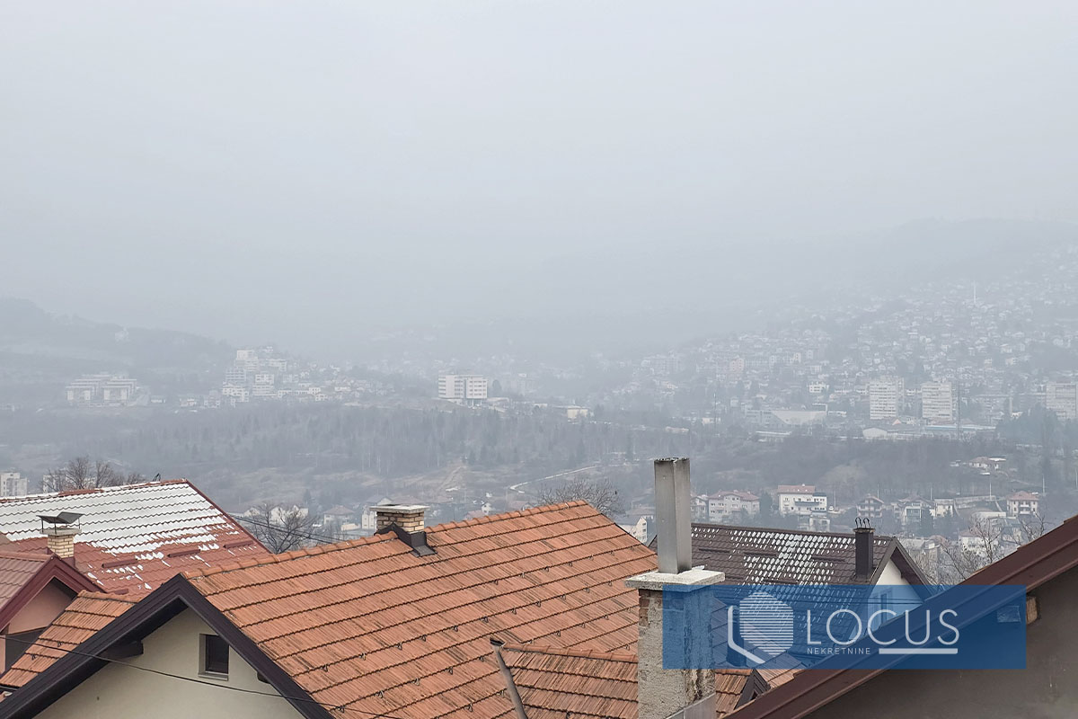 14. Pogled.jpg
